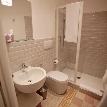 Oda ve Kahvaltı Residenza Mazzini Roma