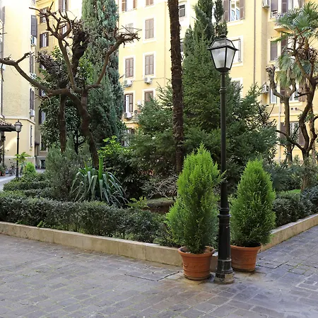 Oda ve Kahvaltı Residenza Mazzini 4*