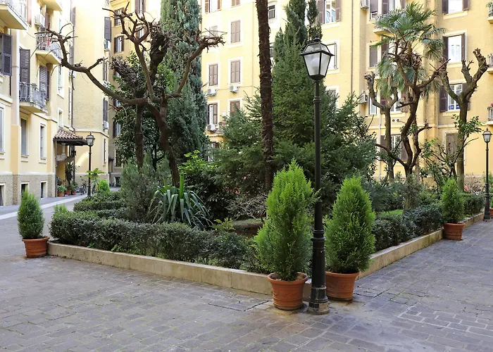 לינה וארוחת בוקר Residenza Mazzini 4*