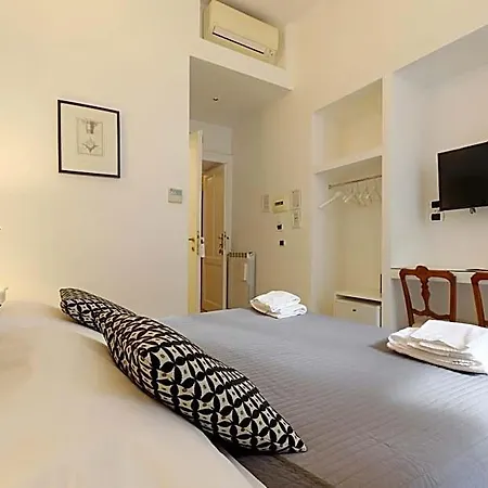 Residenza Mazzini فندق مبيت وإفطار 4*
